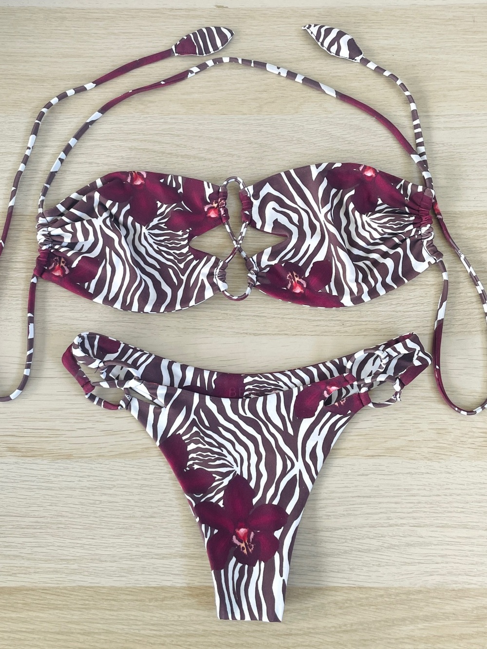 Benoa Swim Diva Print Bikini Set - Amy top / Rio bottoms (L/S)